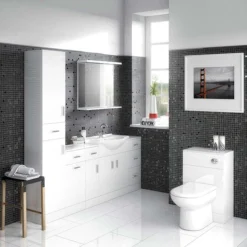 Cove 600mm BTW Toilet Unit Inc. Cistern + Soft Close Seat (Depth 330mm)